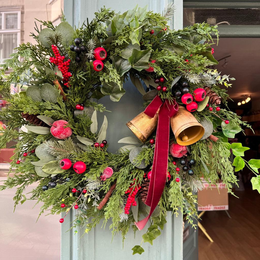 Christmas Wreath |  Cowabella