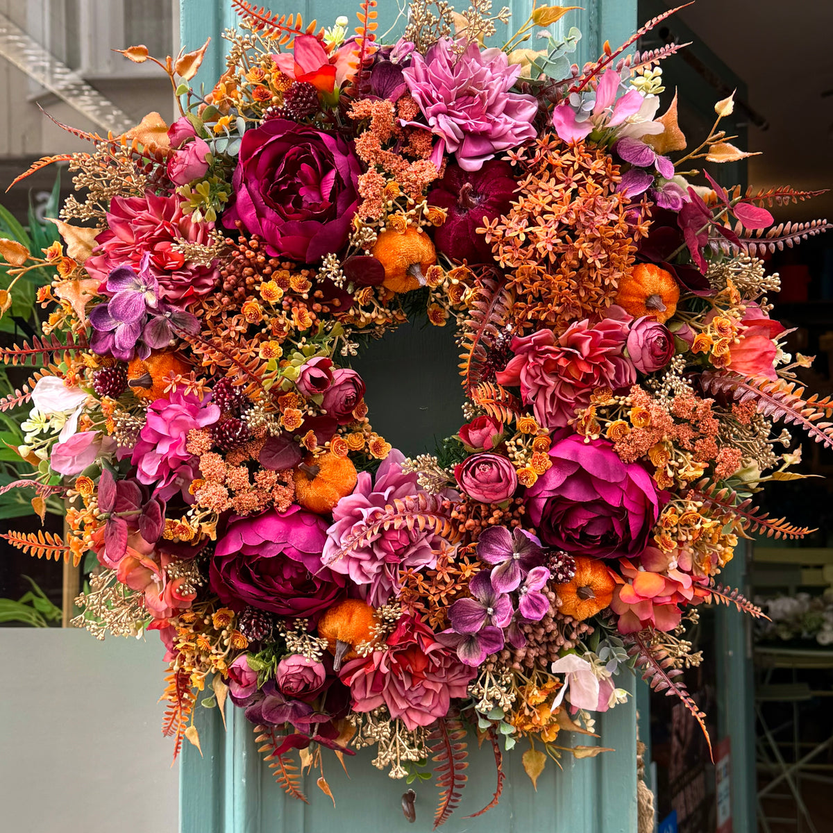 Autumn Wreath | spiced plum