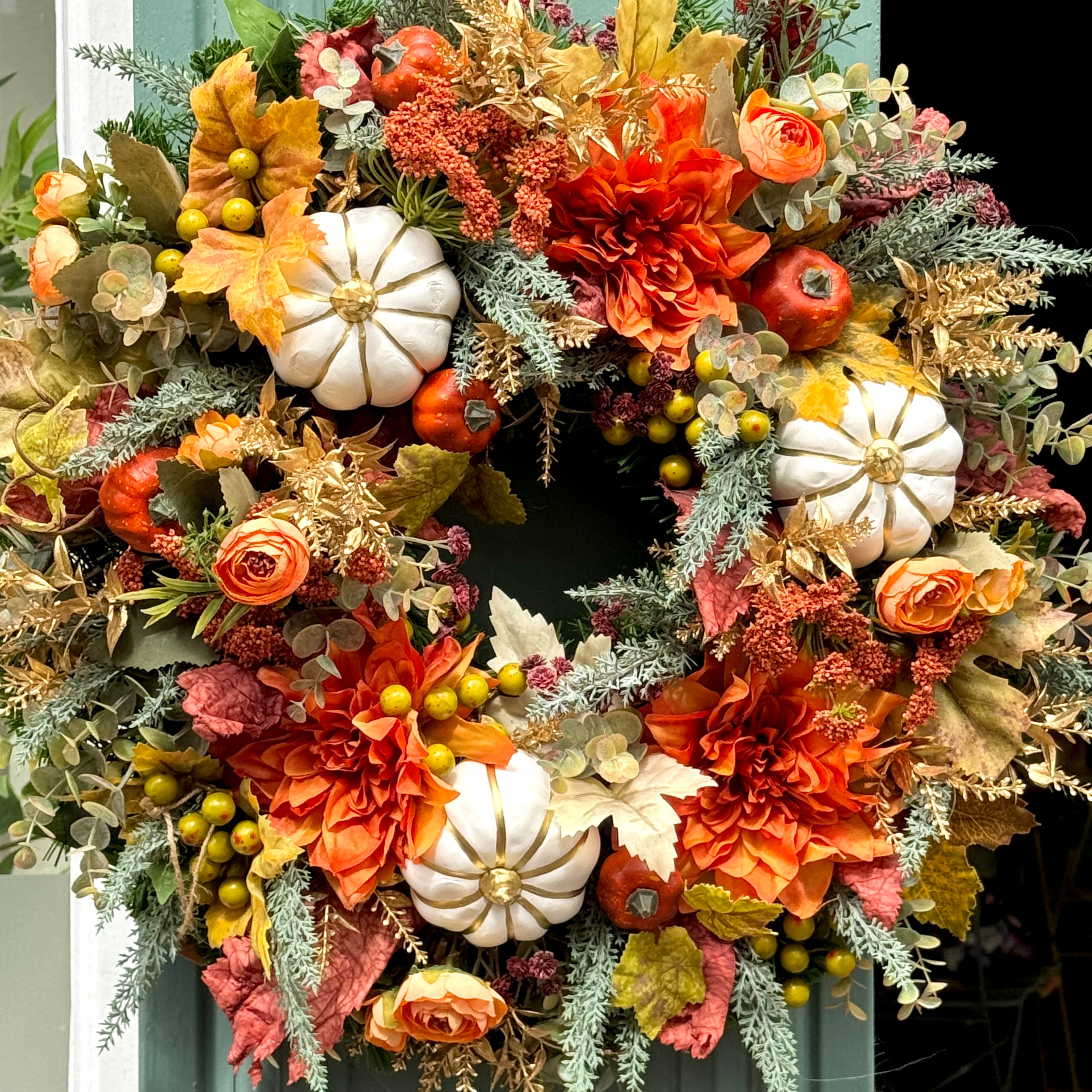 Autumn artificial wreath | Spiced Gold