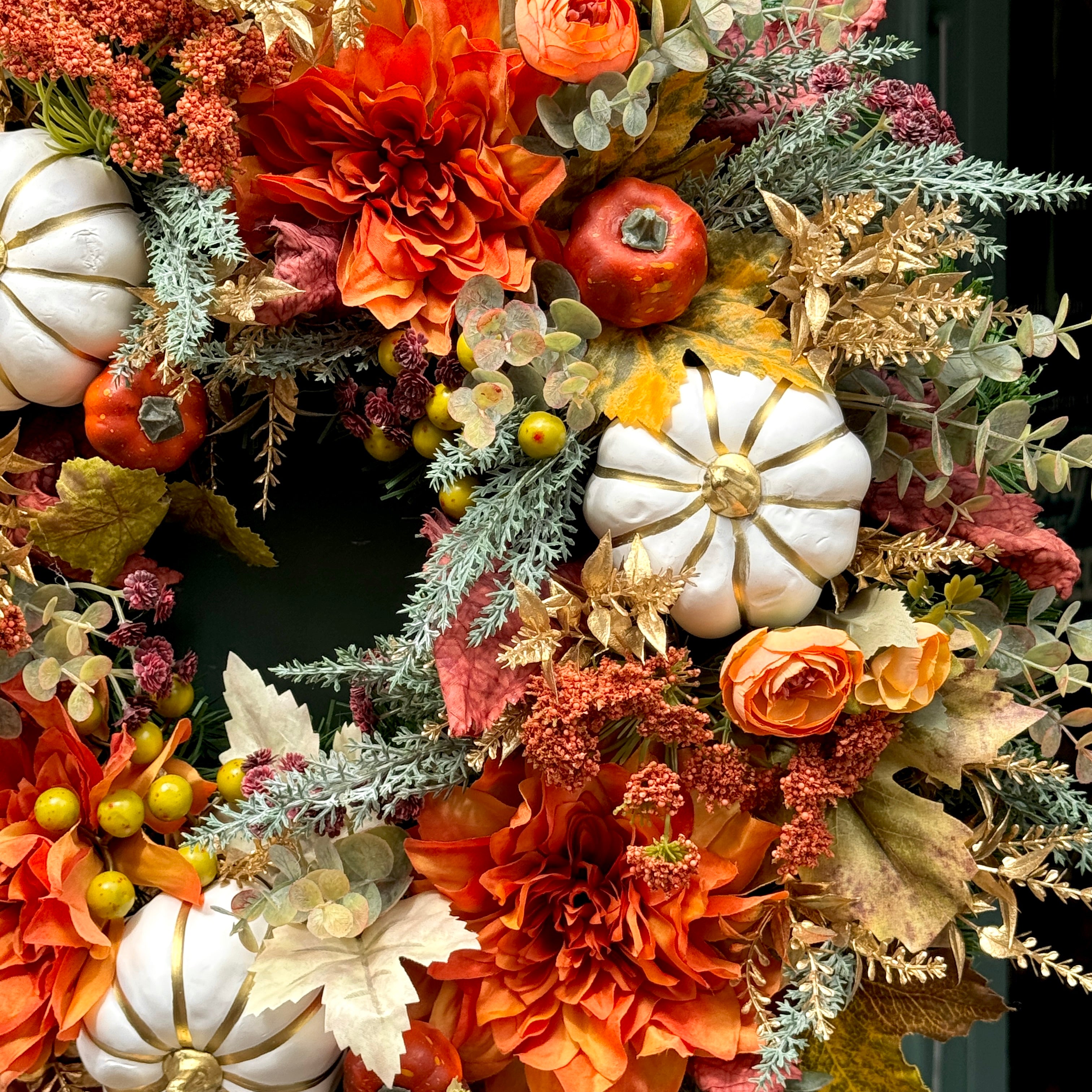 Autumn artificial wreath | Spiced Gold