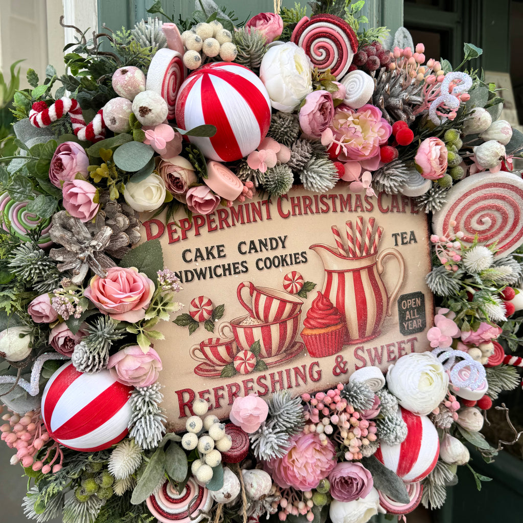 Christmas Wreath | Candy Cane Cafe