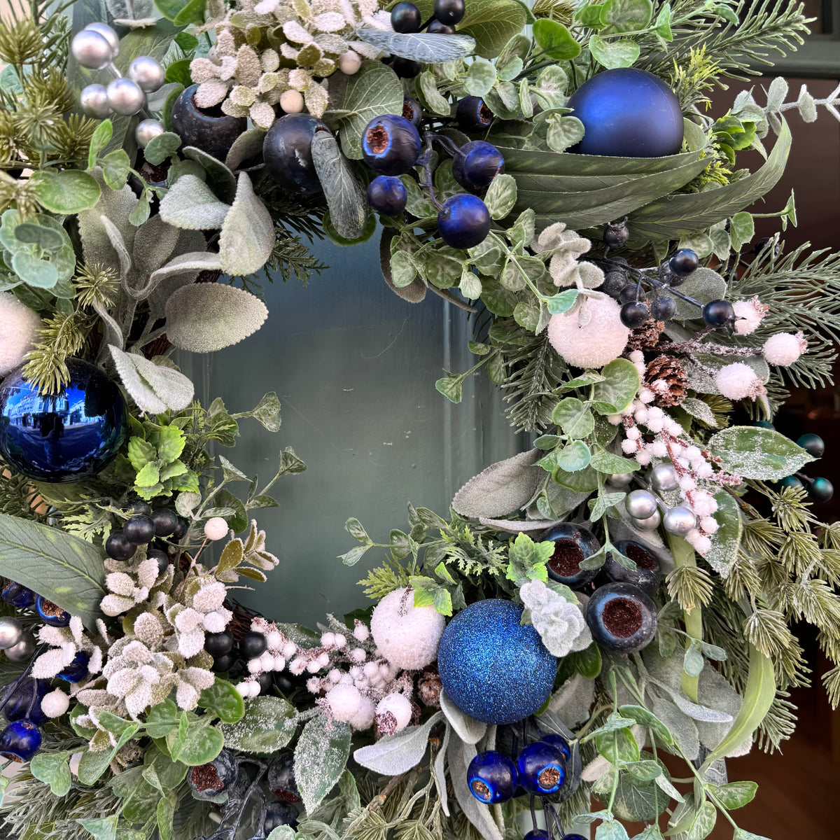 Christmas Wreath | Berries & Baubles Blue